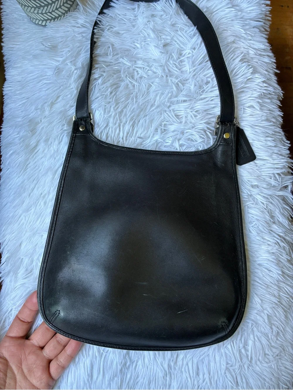 Coach 9135 Vintage Hippie Flap Slim Crossbody Shoulder Bag Black Leather 🖤 - Picture 14 of 16